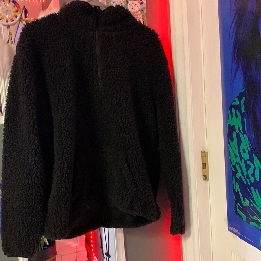 Fluffy zip up pullover